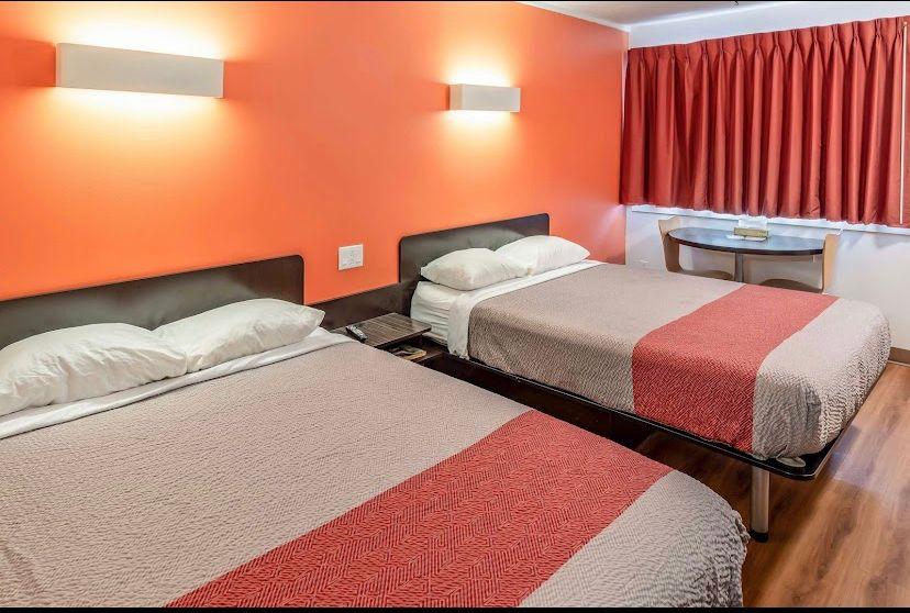 Double Queen Room